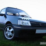Peugeot 205 i forever