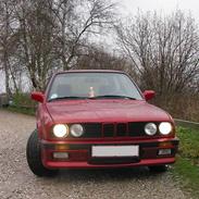 BMW 320i E30 eta