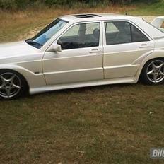 Mercedes Benz 190 (SOLGT)