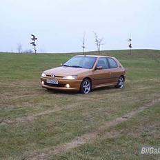 Peugeot 306 GTI-6