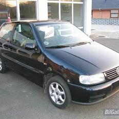VW Polo 6N 1.6 - TOTALSKADET