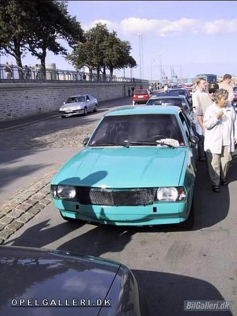 Opel Ascona B billede 1