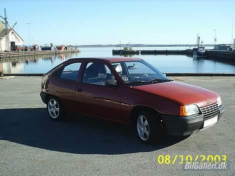 Opel Kadett E     '''SOLGT'' billede 2