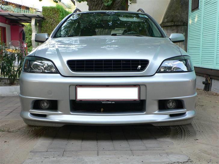 Opel astra G caravan dti (totaltskadet) - irmscher kofanger og xenon lygterne billede 1