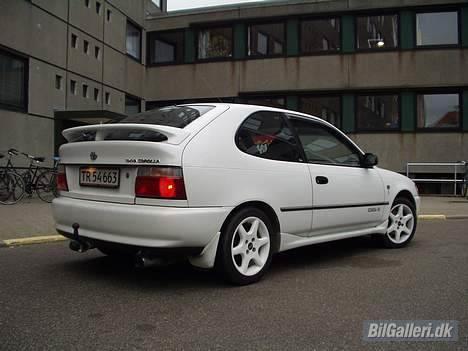 Toyota Corolla 1,6 GSi - 1 nrplade lys.... det er da lir....... billede 3