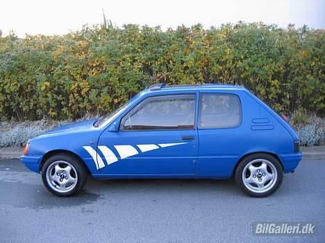 Peugeot 205 billede 2