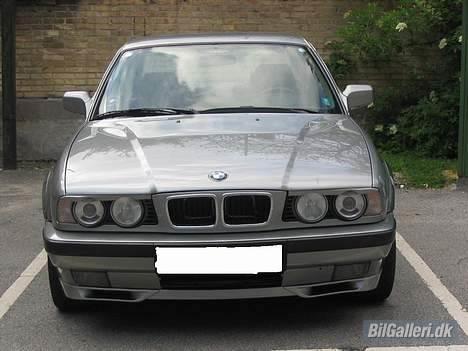 BMW E34 billede 1