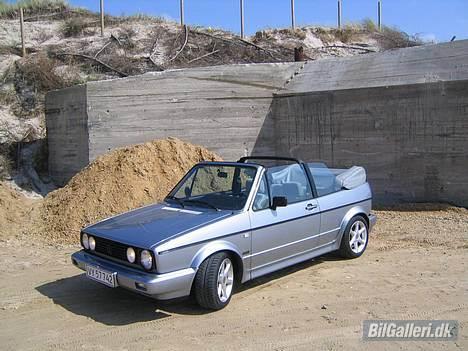 VW Golf 1 Cab Old-timer - Ganz original ! billede 1