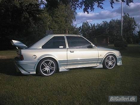 Ford Escort RS Turbo billede 3