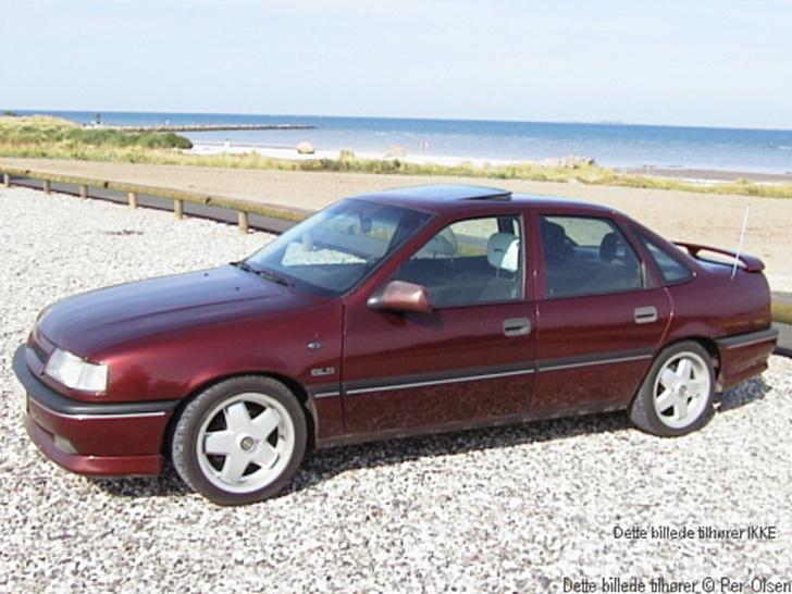 Opel Vectra A GLS - Opel Vectra 2.0i GLS (før ændring af fælge og lygter) billede 1