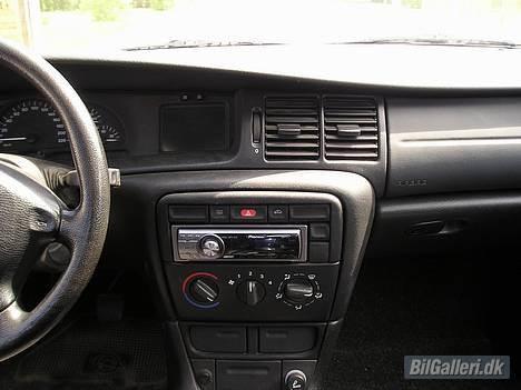 Opel    Vectra *SOLGT* - Radio og MID billede 2