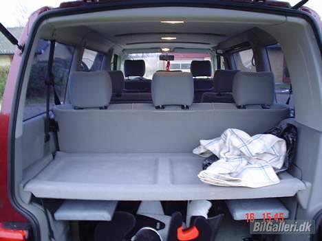 VW Caravelle 2.5 TDI Comf. billede 3