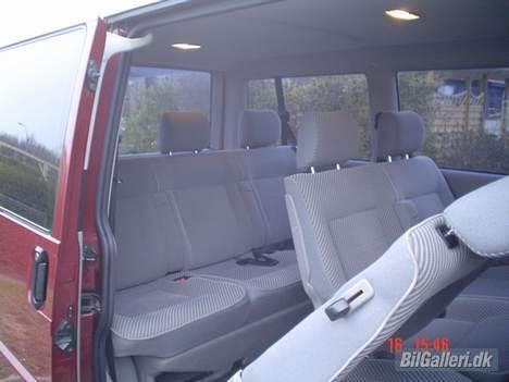 VW Caravelle 2.5 TDI Comf. billede 5