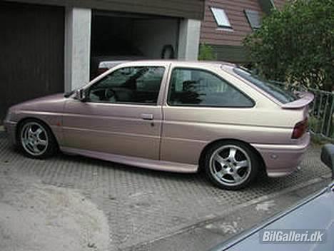 Ford Rs2000 billede 2