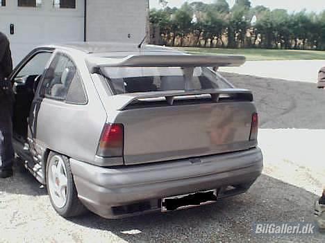 Opel Kadett E 1,6s billede 1