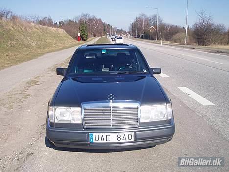 Mercedes Benz 300-24v  (R&N)  Solgt - Taget d. 30/3 i Bagsværd :) Nyvasket og dejligt vejr ... billede 5