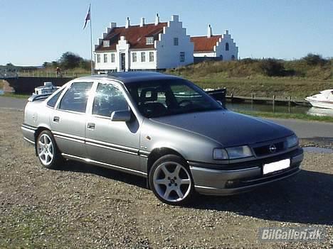 Opel Vectra A CDX billede 1