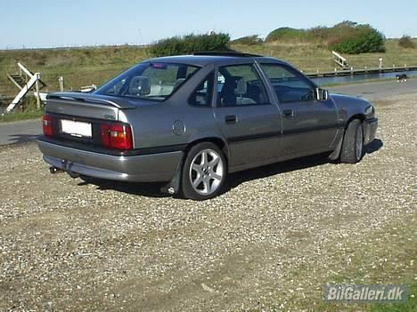 Opel Vectra A CDX billede 2