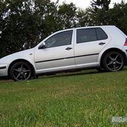 VW Golf IV solgt