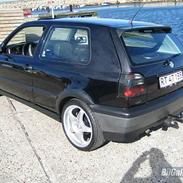 VW Golf GTD