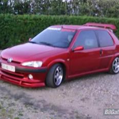 Peugeot 106