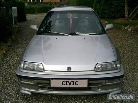 Honda 1.4 GL 16V dual carb. billede 1