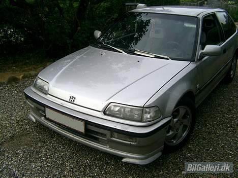 Honda 1.4 GL 16V dual carb. billede 3