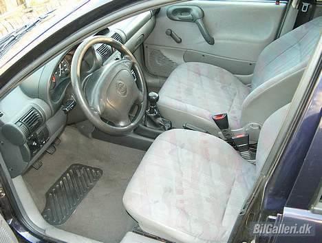 Opel Corsa 1,416v SOLGT - Læderkabine ja tak, meget gerne :-) billede 13