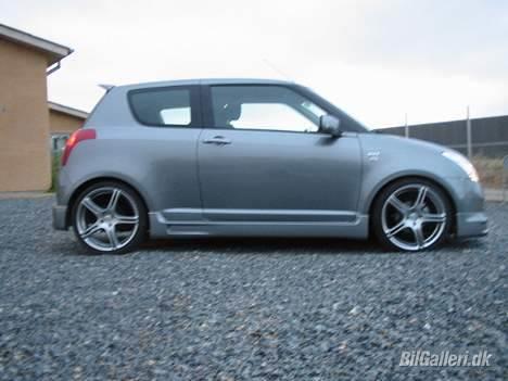 Suzuki Swift SOLGT billede 13