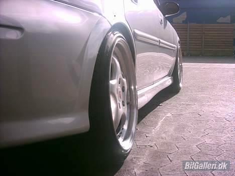 Opel vectra b ellegance - der er ikk meget plads men nok for det går aldrig på.. billede 7