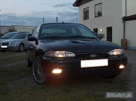 Ford mondeo (solgt) billede 11
