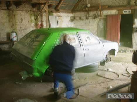 Mitsubishi Colt GLX 8-speed SOLGT  - hvis i vil vide det er det min fatter der har været maler chef billede 14