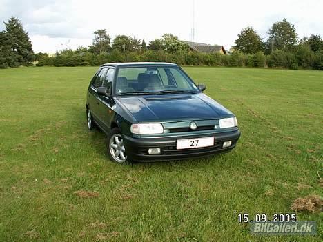 Skoda Felicia "total skadet" billede 2