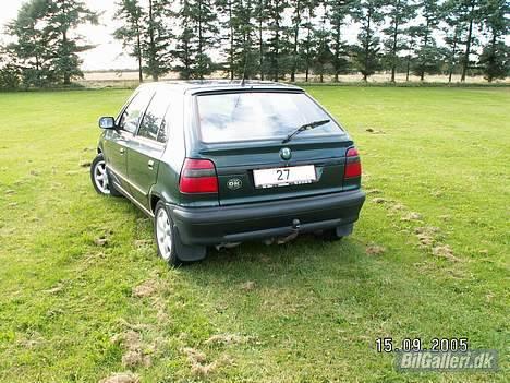 Skoda Felicia "total skadet" billede 5