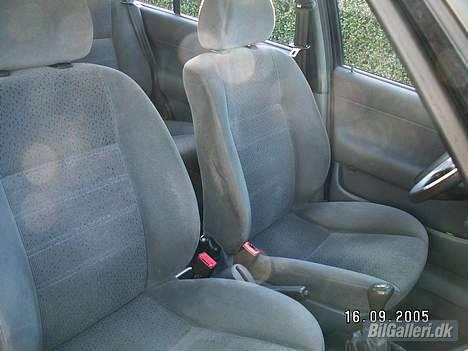 Skoda Felicia "total skadet" billede 10