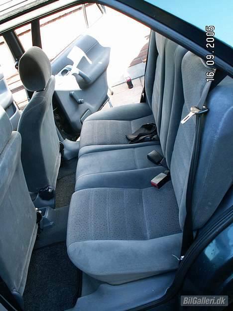 Skoda Felicia "total skadet" billede 11