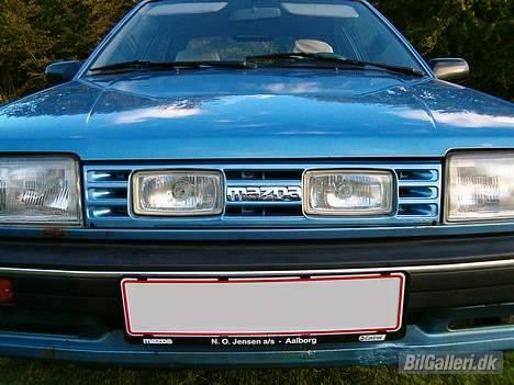 Mazda 323 BF (Solgt) billede 2