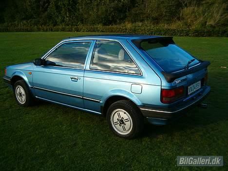 Mazda 323 BF (Solgt) billede 7