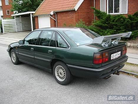 Opel Senator 3,0i R6 24Valve - Bagende og spoiler billede 10