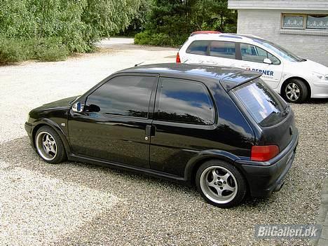 Peugeot 106 GTI // Solgt - Dejlige mørke ruder =) billede 2