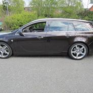 Opel Insignia Sports Tourer COSMO