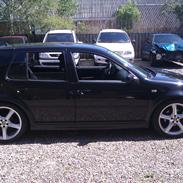VW Golf 4 (SOLGT) [Tidl. bil]