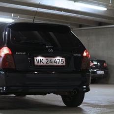 Mazda 323f Sportive SOLGT