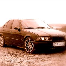 BMW e36 316i (SOLGT)