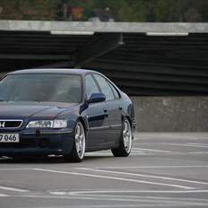 Honda Accord  2,2 V-TEC