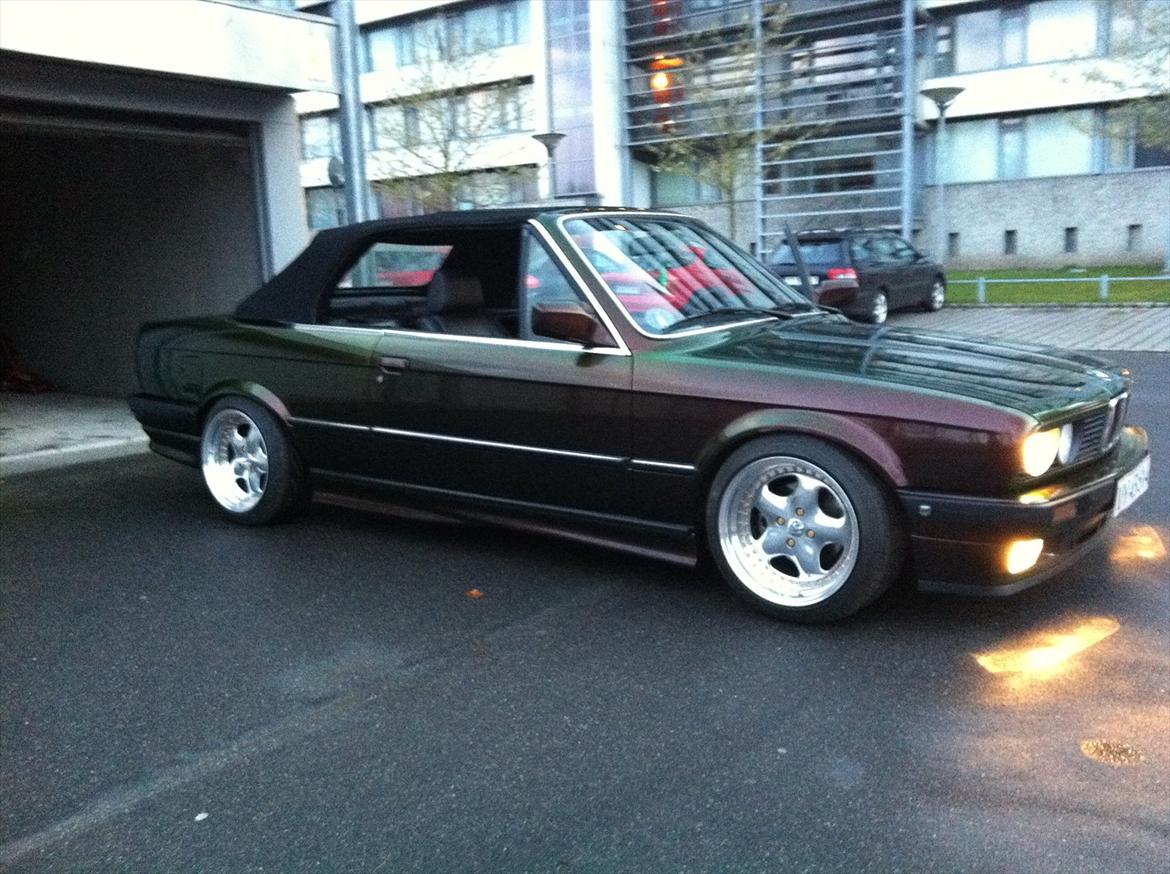 BMW 325i billede 2