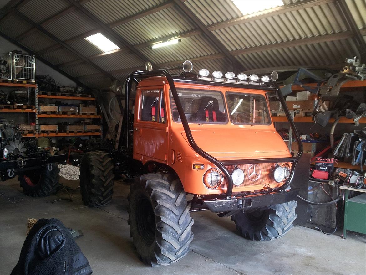 Mercedes Benz unimog 404 billede 2