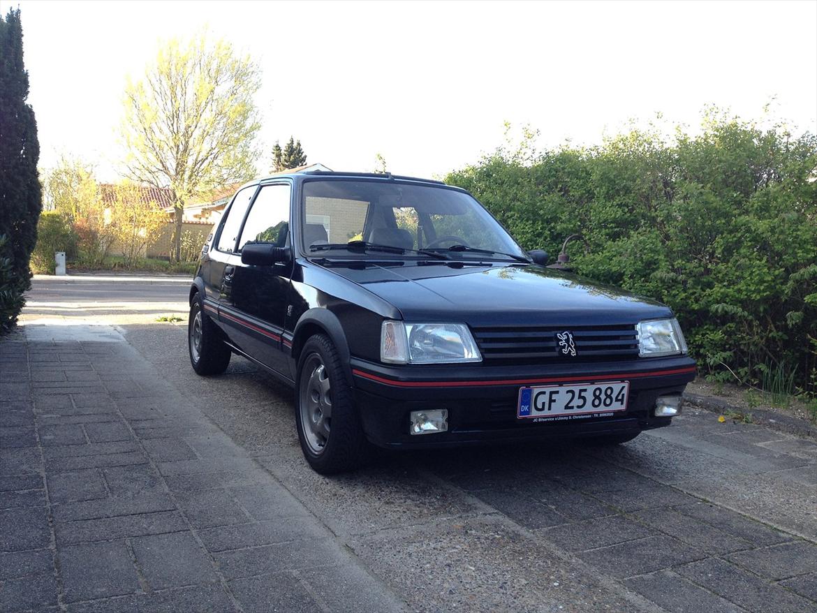 Peugeot 205 1.9 GTI Limited Edition #solgt# billede 2