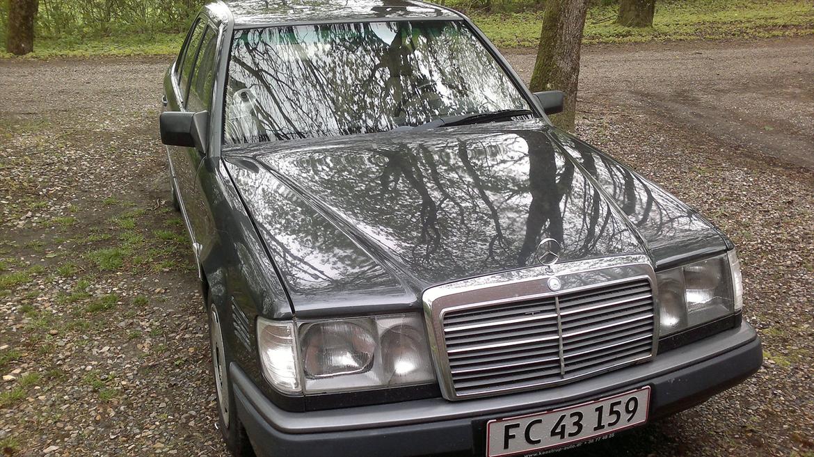 Mercedes Benz w124 - 300D billede 1