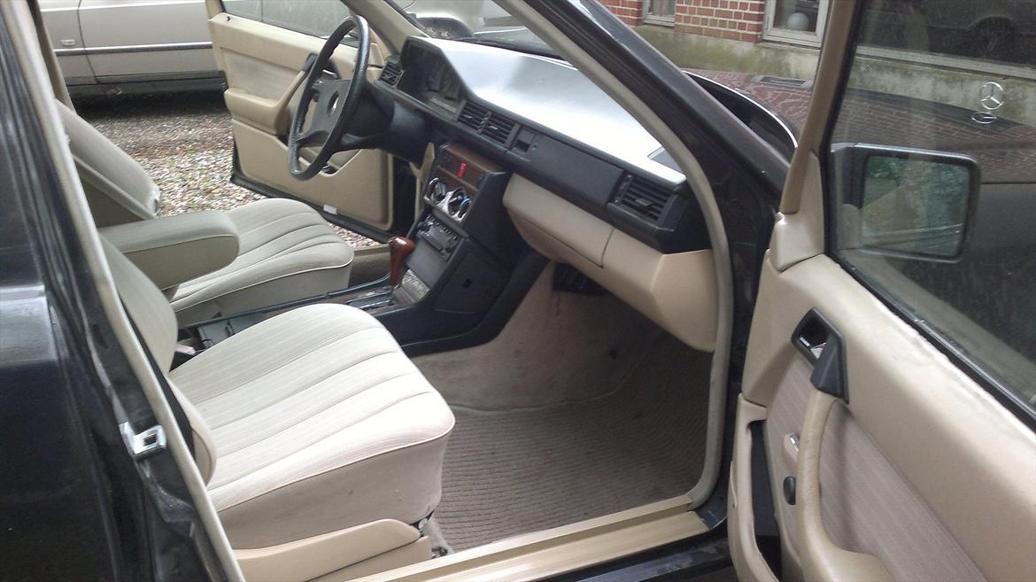 Mercedes Benz w124 - 300D billede 12